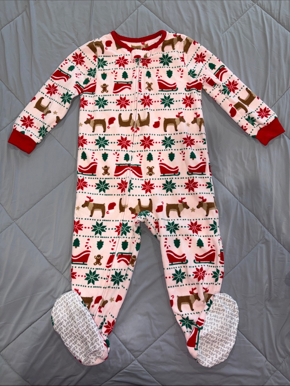 Carter's Red, Green & Brown Reindeer Footed One-Piece Pajamas size 2T